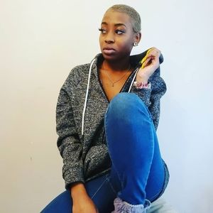 Meet your Posher, Faith